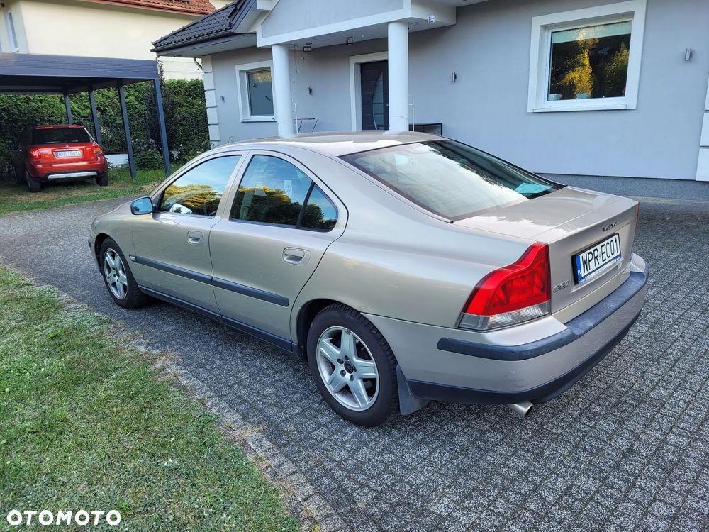 Volvo S60 2.4 Optima - 3