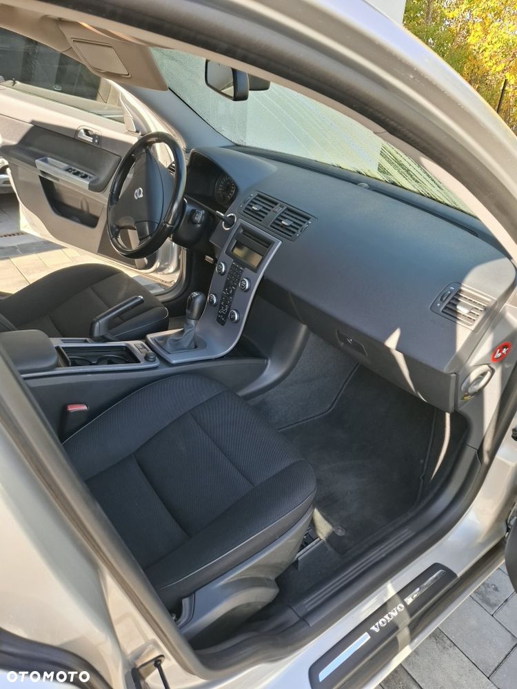 Volvo V50 - 6