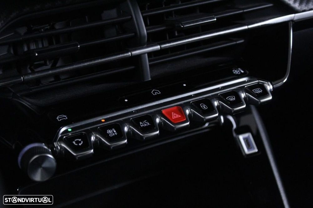 Peugeot 2008 1.2 PureTech Active - 30