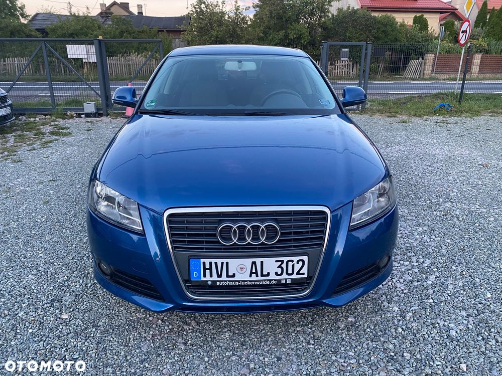 Audi A3 Sportback 1.6 Attraction - 2