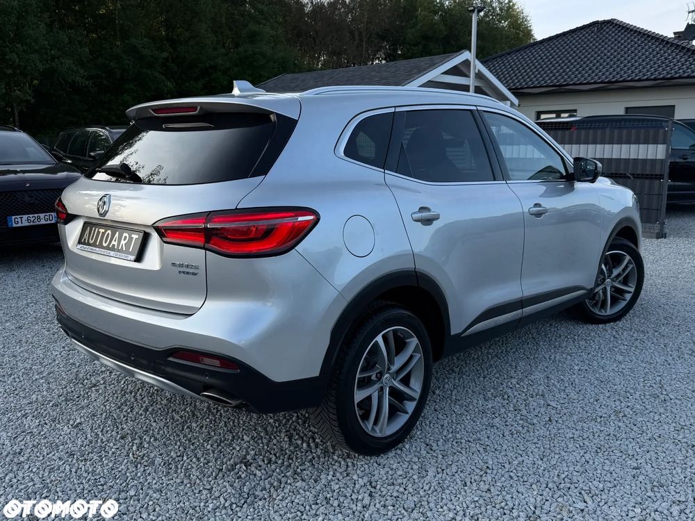MG EHS PHEV Luxury - 15