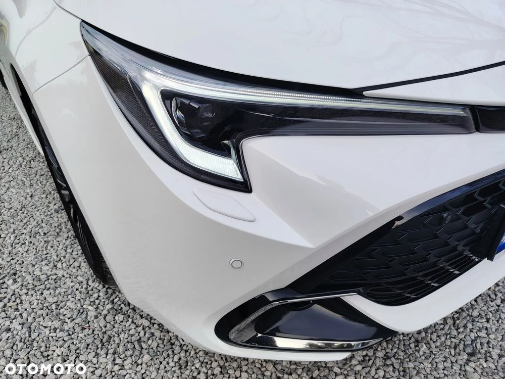 Toyota Corolla 1.8 Hybrid Style - 14