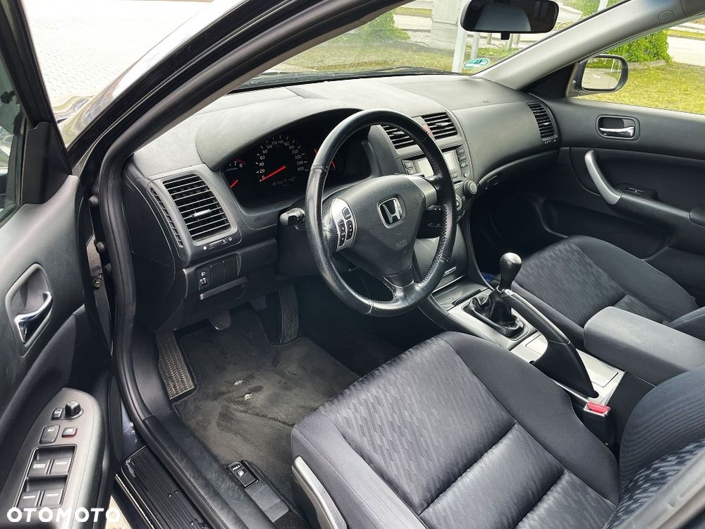 Honda Accord 2.0 i Comfort - 9