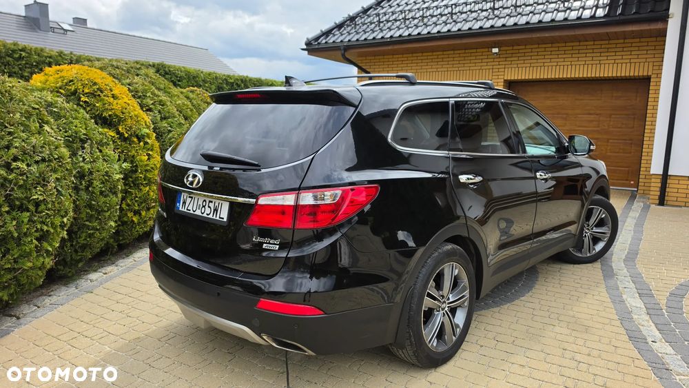 Hyundai Santa Fe - 4
