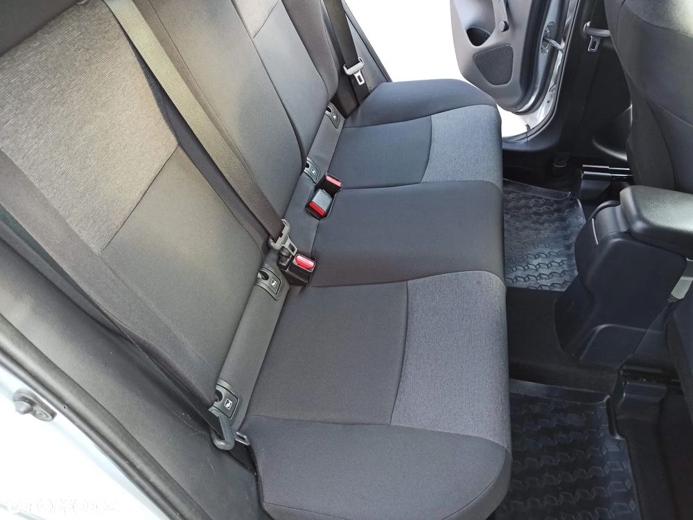 Toyota Yaris Hybrid 1.5 Active - 22