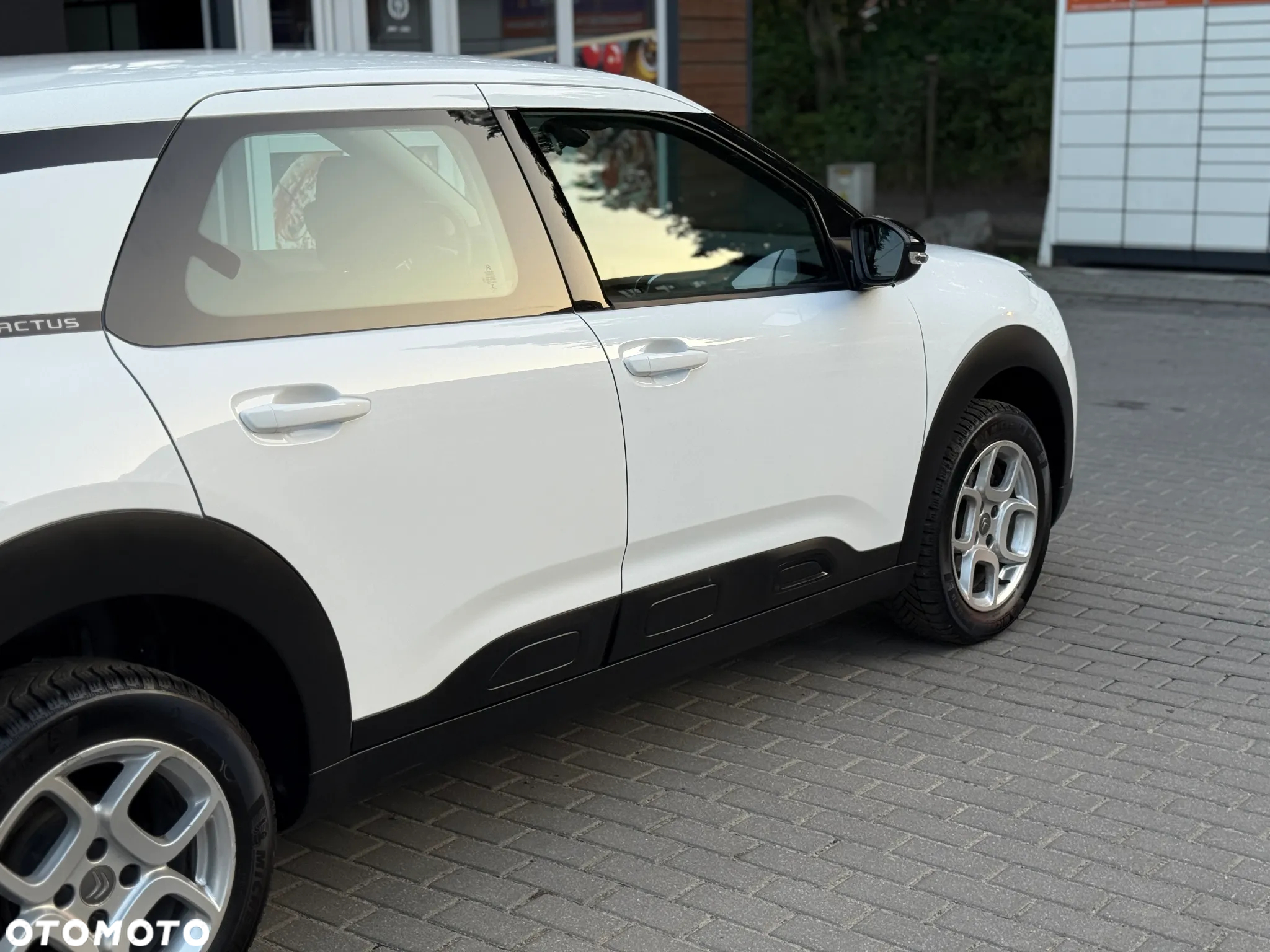 Citroën C4 Cactus 1.2 PureTech Feel Edition S&S - 19