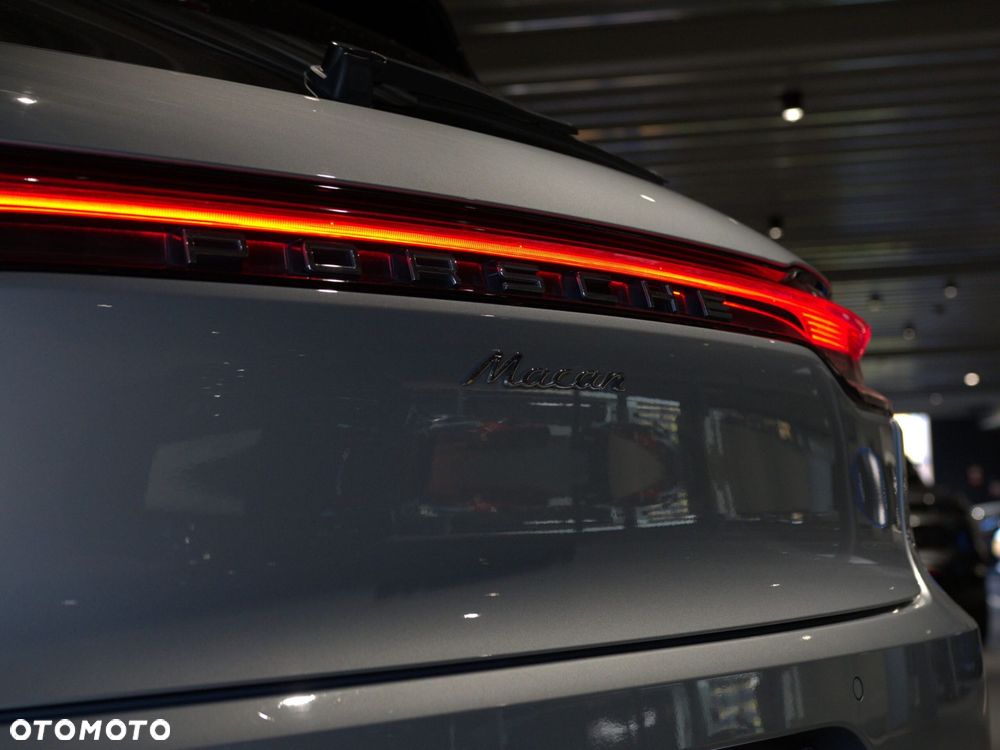 Porsche Macan Standard - 13