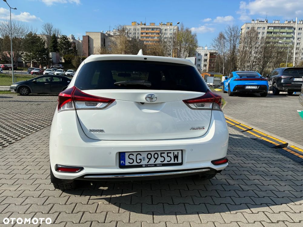 Toyota Auris 1.6 Comfort - 11