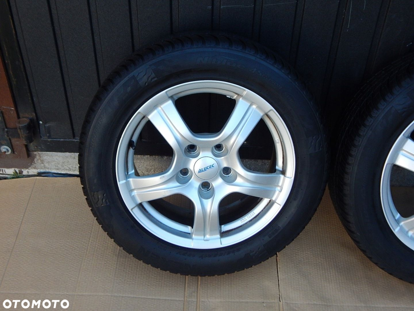 VW T5 koła alufelgi FELGI opony R17 235/55 bieżnik 4.67 7.32 - 4
