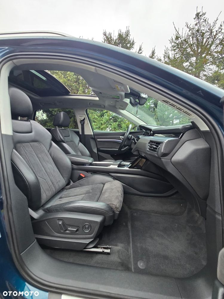 Audi e-tron 50 Quattro advanced - 12