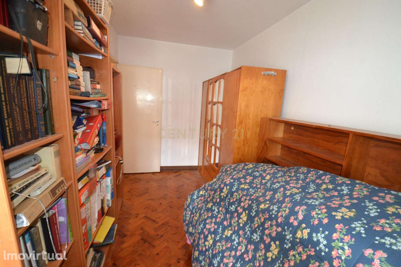 RESERVADO - Apartamento T3 para remodelar em Lisboa | Oportunidade Úni - Grande imagem: 5/9