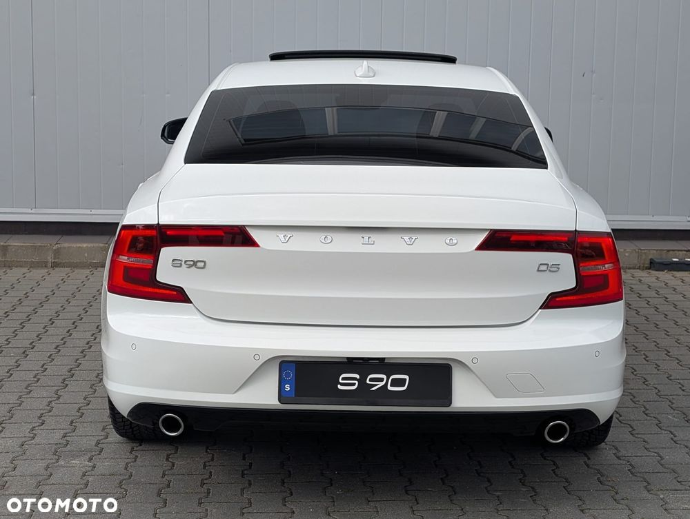 Volvo S90 - 3