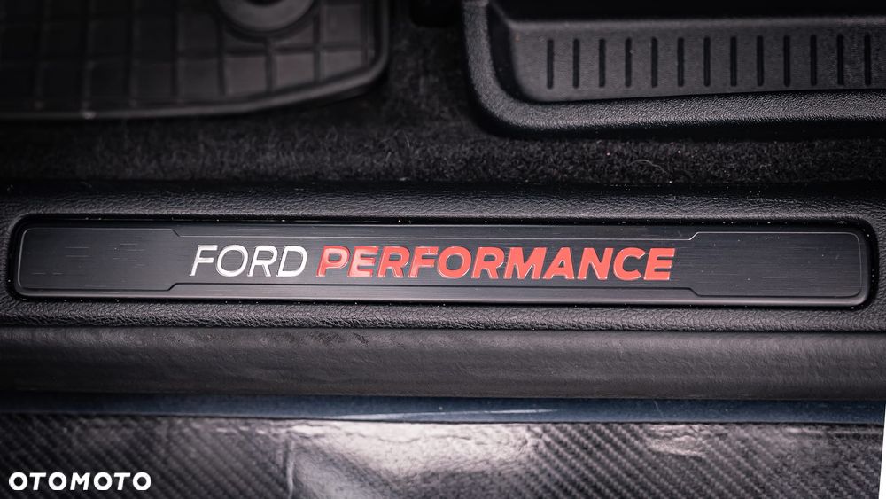 Ford Edge - 35