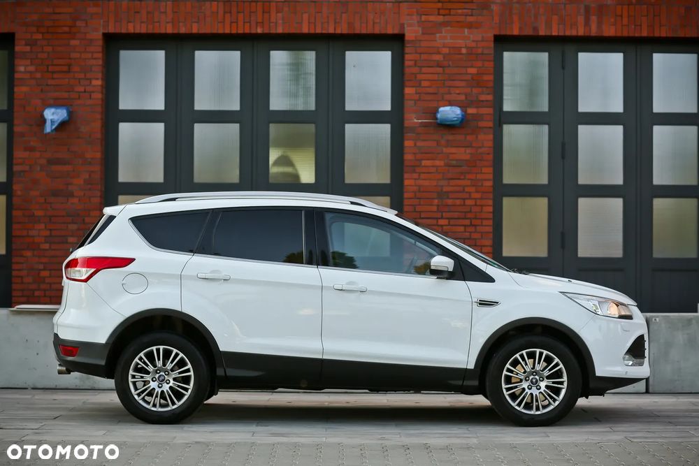 Ford Kuga 2.0 TDCi 2x4 SYNC - 2