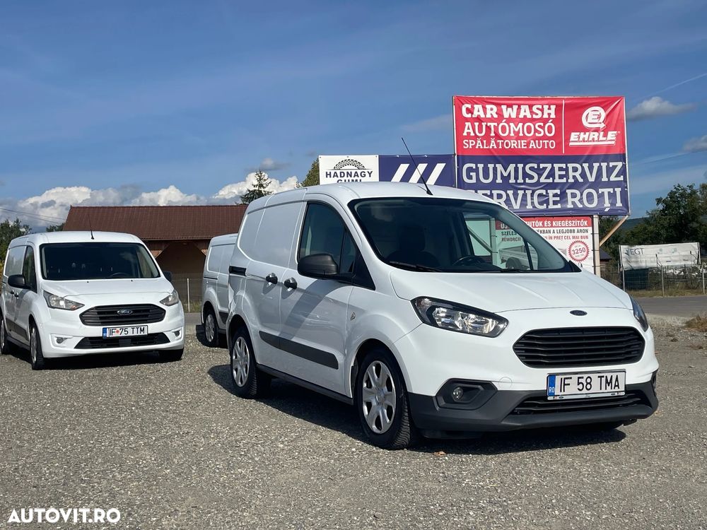 Ford Courier - 2