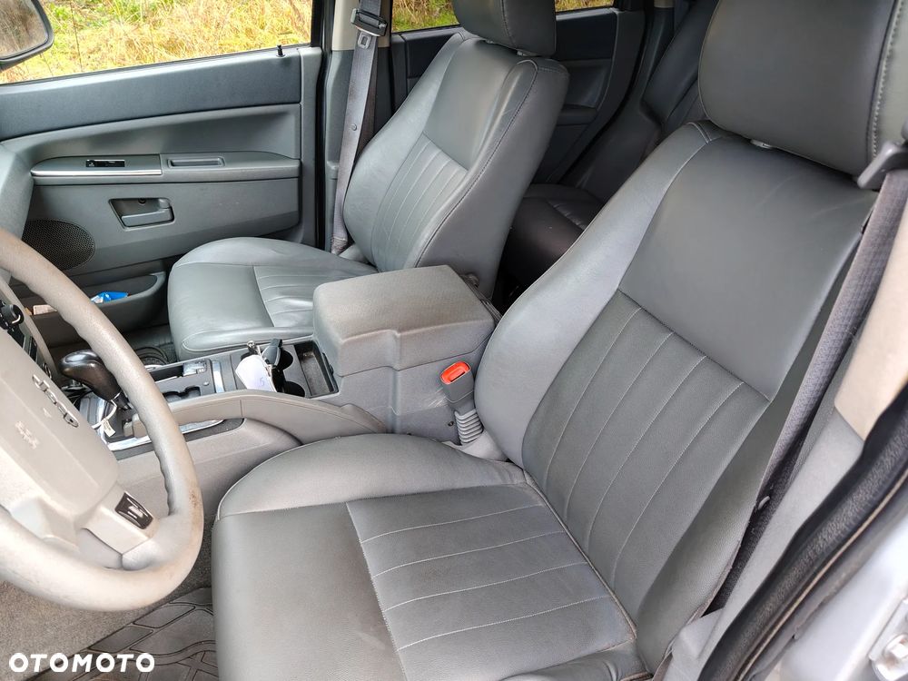 Jeep Grand Cherokee 4.7 Automatik Laredo - 12