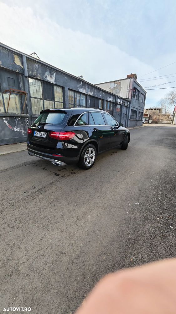 Mercedes-Benz GLC 220 d 4Matic 9G-TRONIC - 4