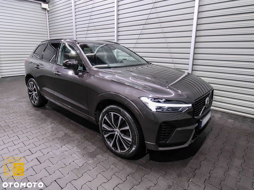 Volvo XC 60 B4 D AWD Plus Dark - 6