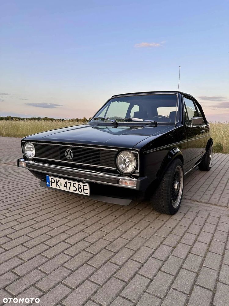 Volkswagen Golf 1.8 GL - 34