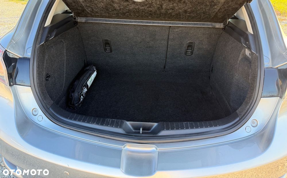 Mazda 3 1.6 Exclusive EU5 - 10