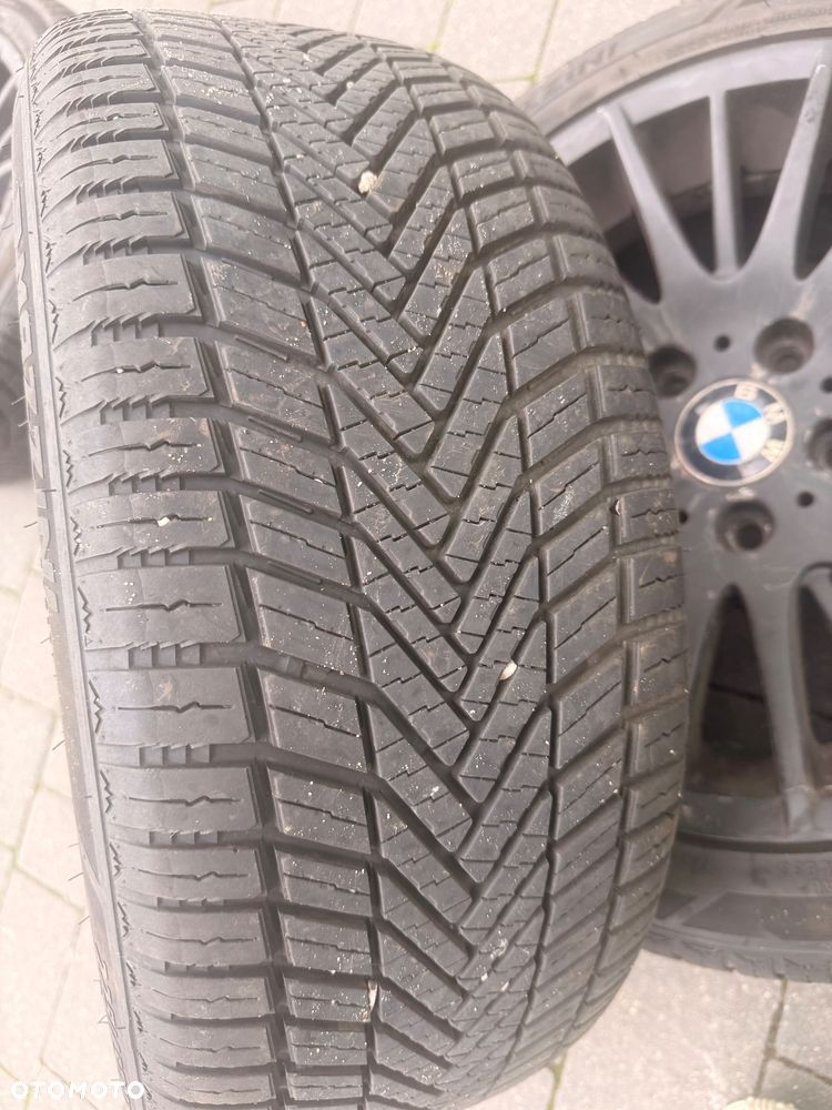 BMW Seria 1 - 16