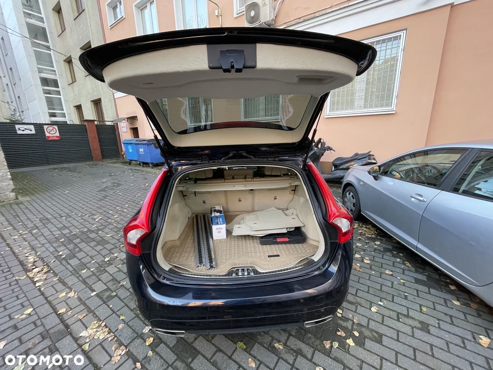 Volvo V60 D3 Drive-E Summum - 7