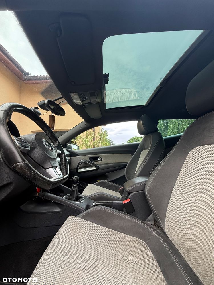 Volkswagen Scirocco 2.0 TDI - 15