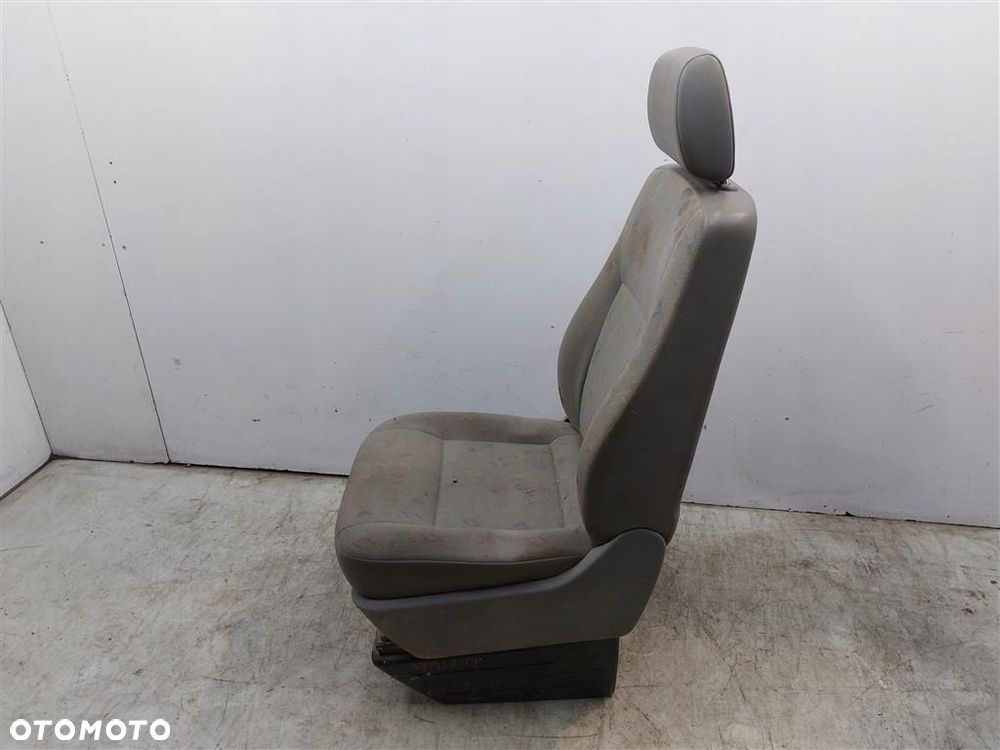 Fotel Przedni lewy KIEROWCY VW Transporter T5 03-2009 PRZED LIFT 7H7881202C - 7