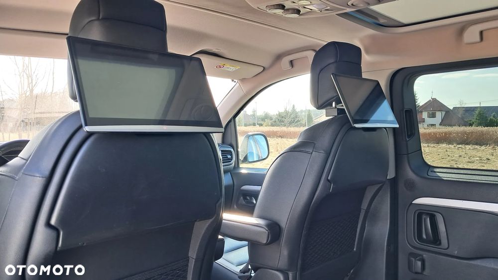 Toyota Proace Verso - 11