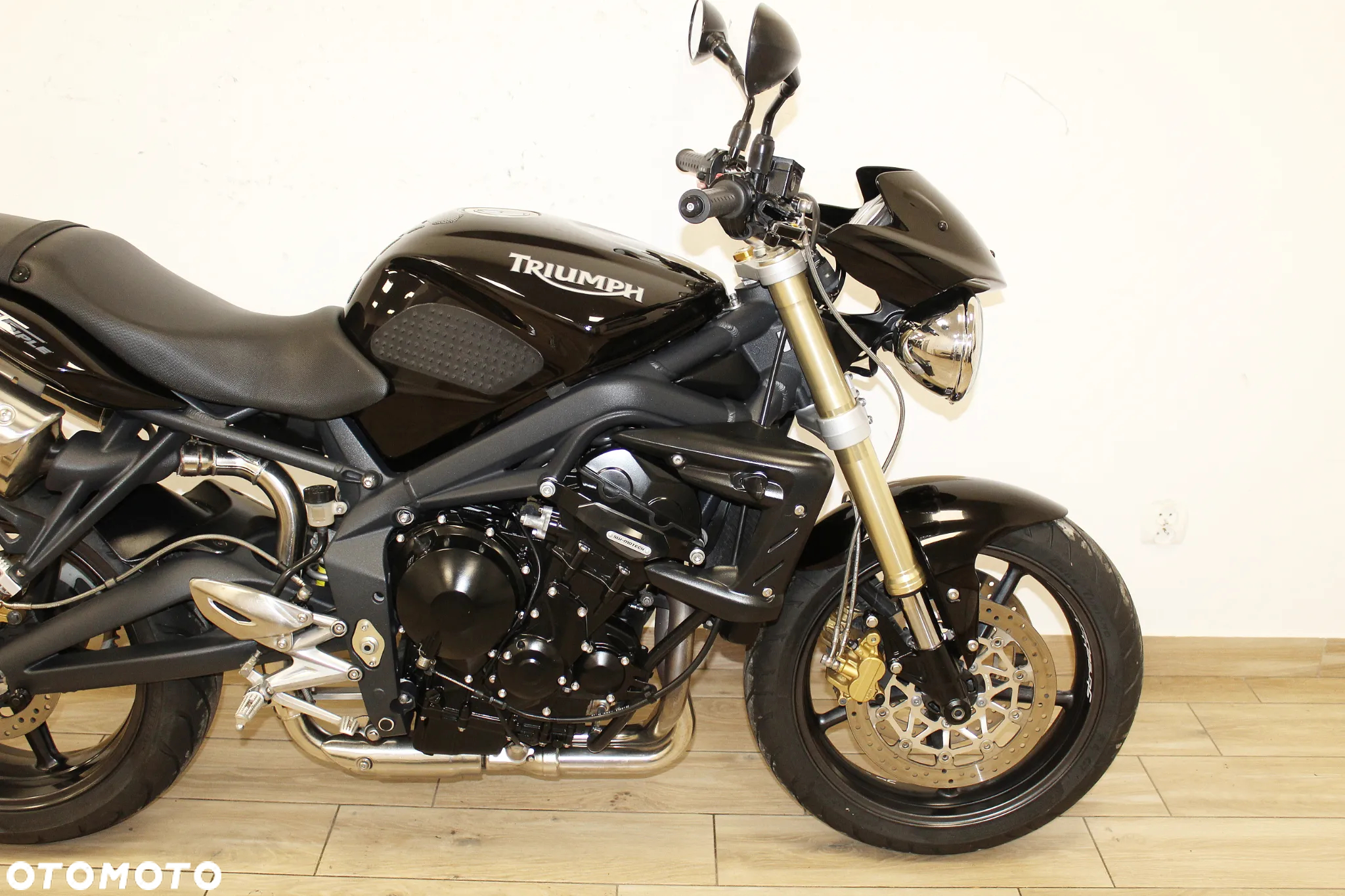 Triumph Street Triple - 3