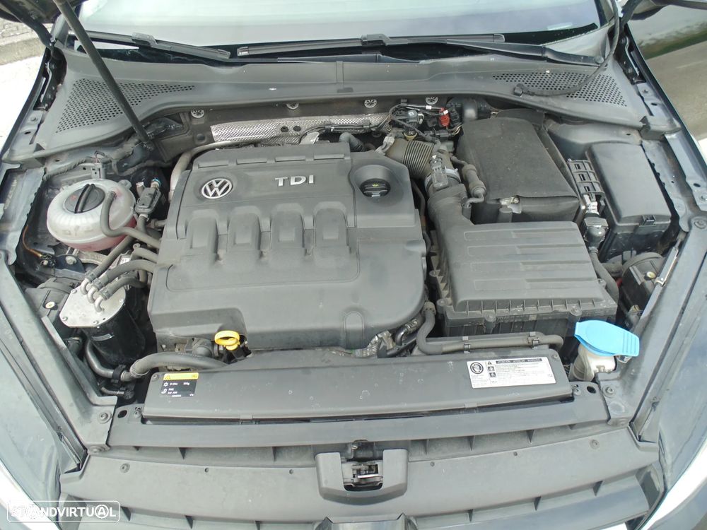 VW Golf Variant 1.6 TDi GPS Edition - 31