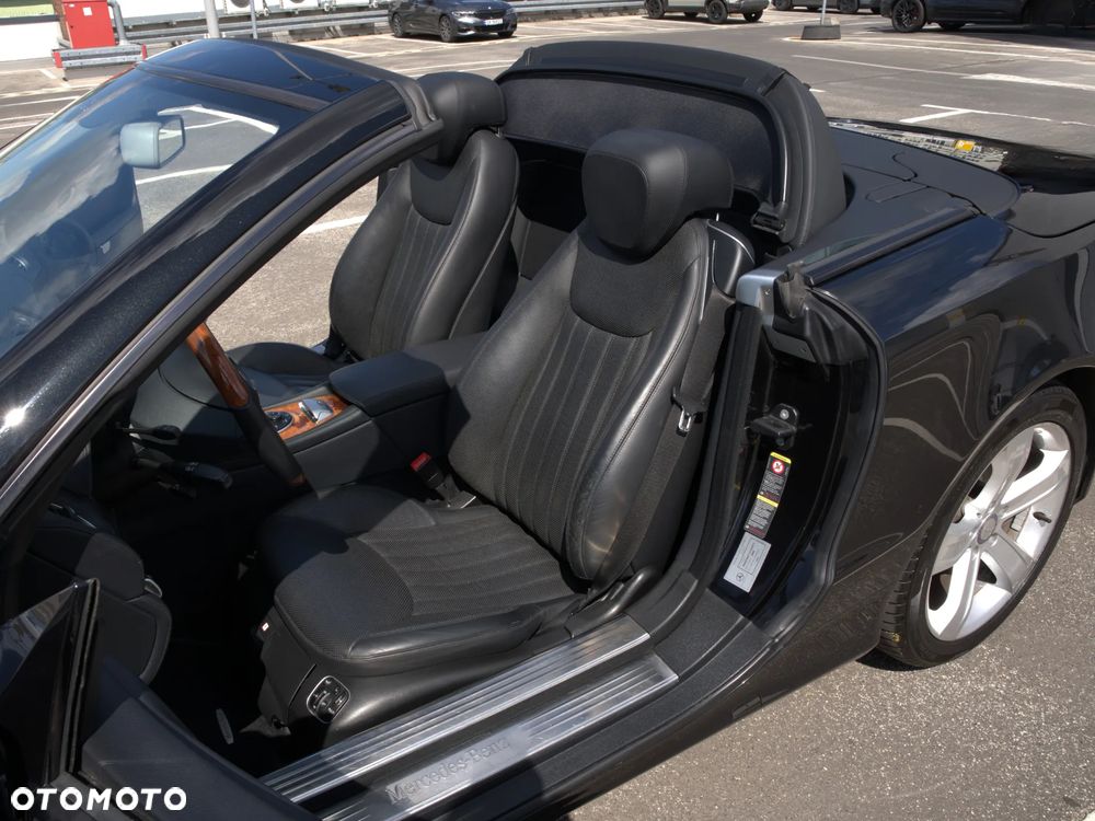 Mercedes-Benz SL - 17