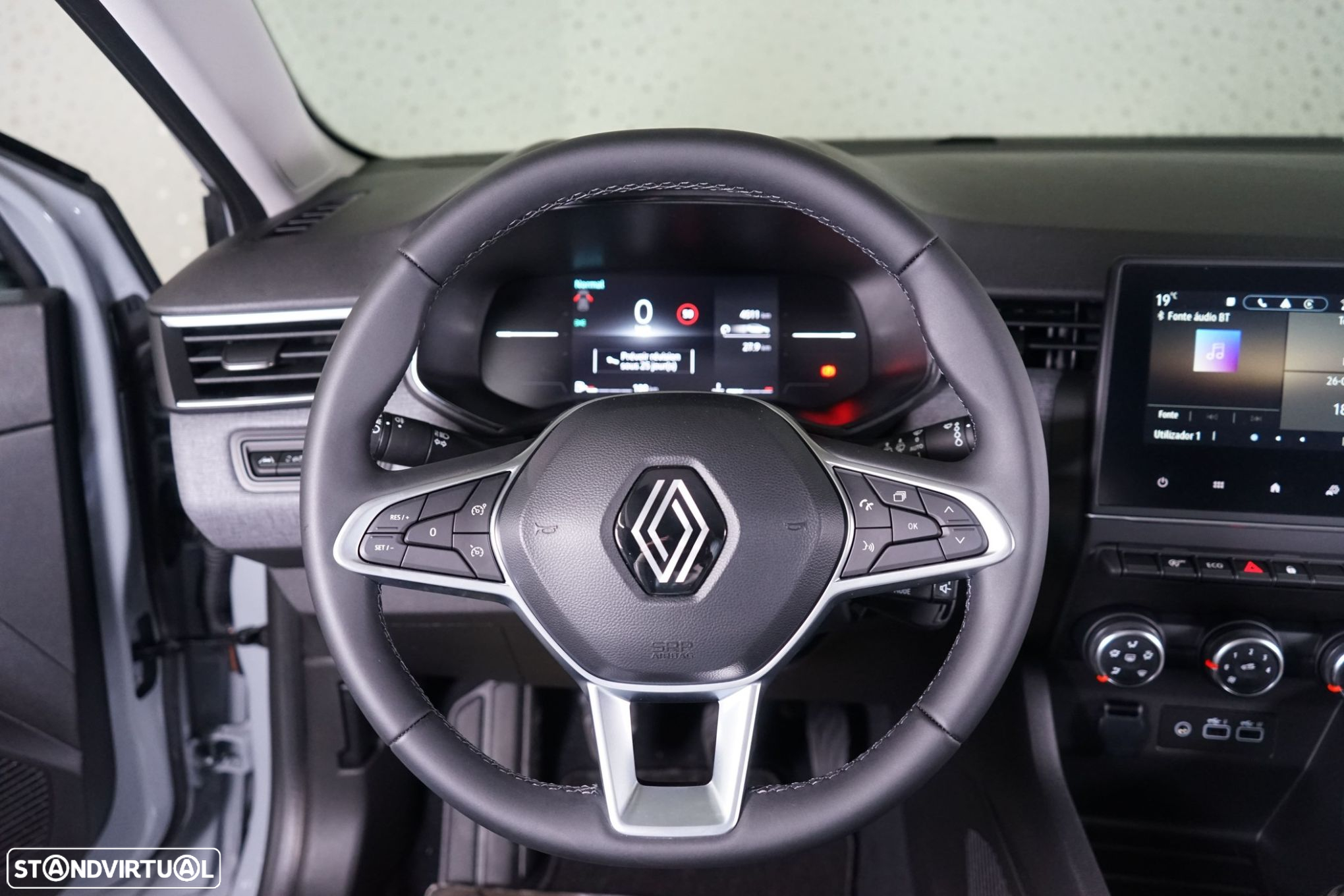 Renault Clio 1.0 TCe Evolution - 19