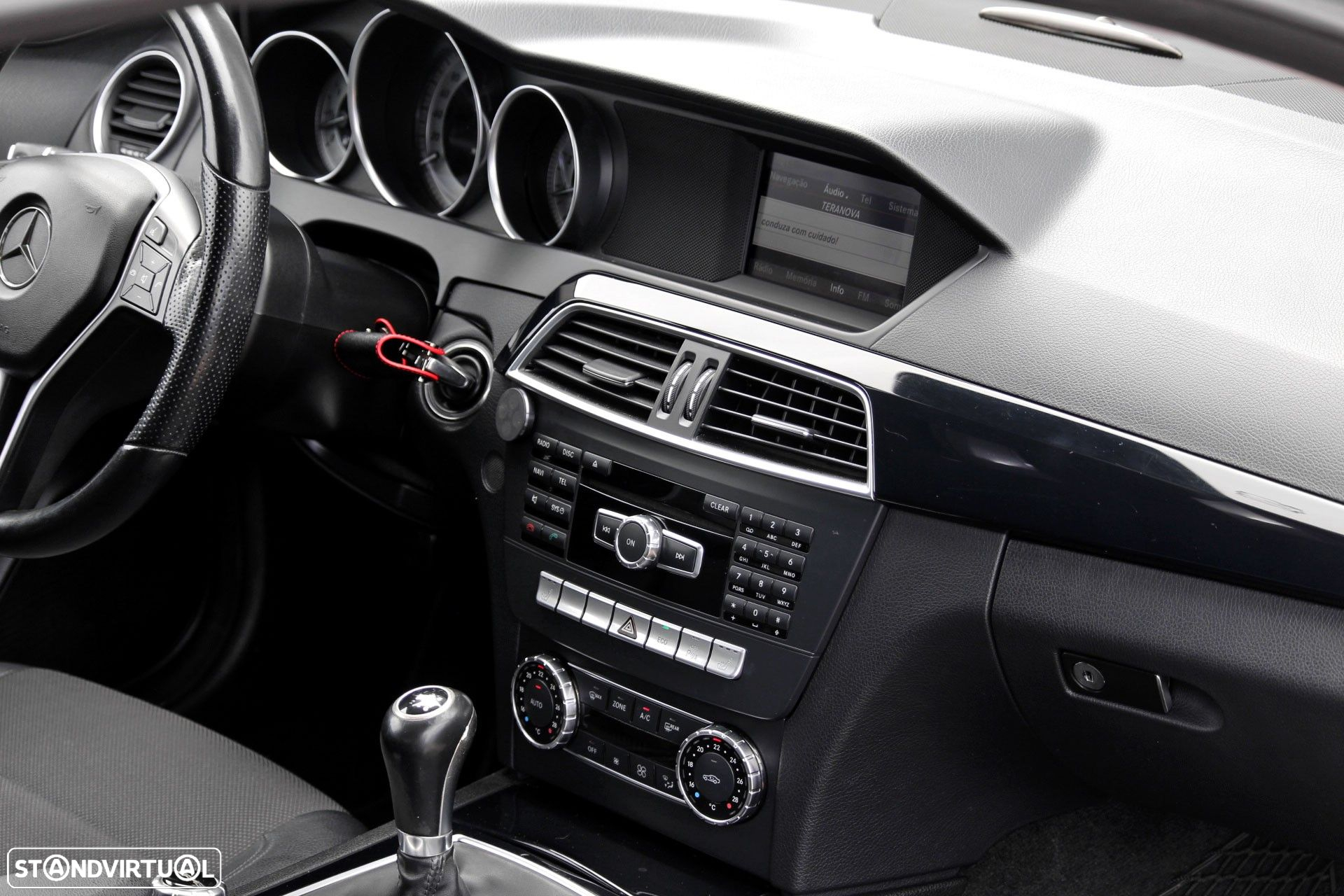 Mercedes-Benz C 180 CGi BE - 12