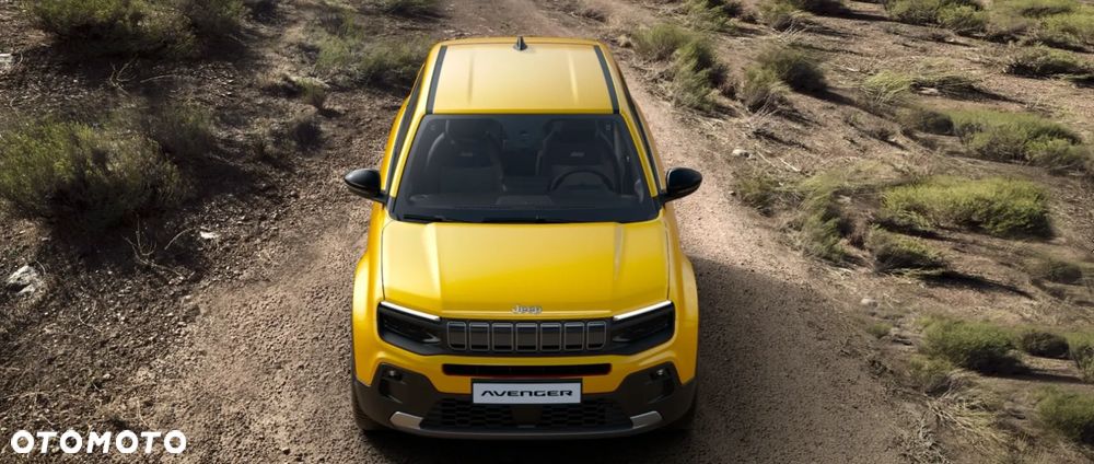 Jeep Avenger 1.2 T3 mHEV Altitude FWD eDCT6 - 2