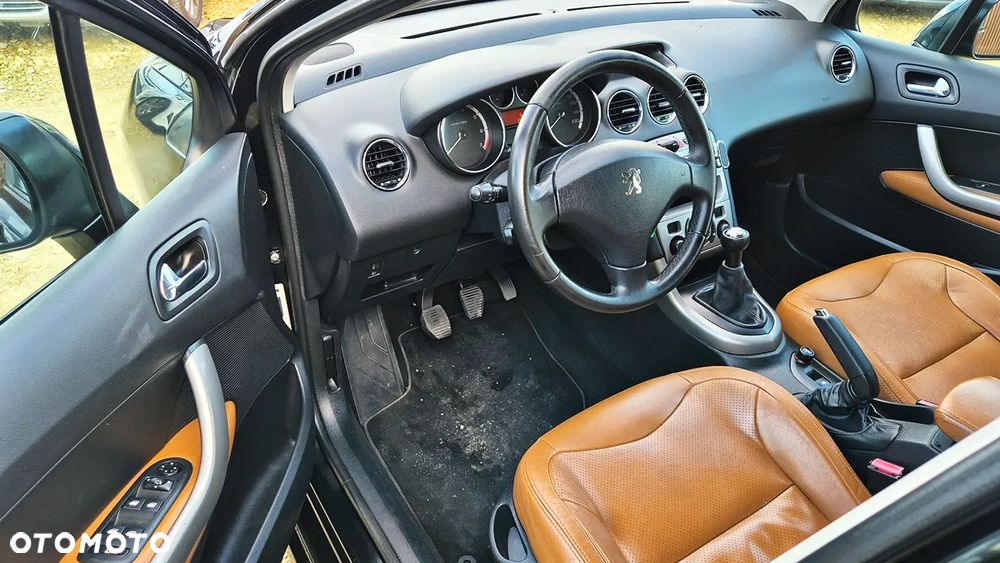 Peugeot 308 1.6 Premium Plus - 28