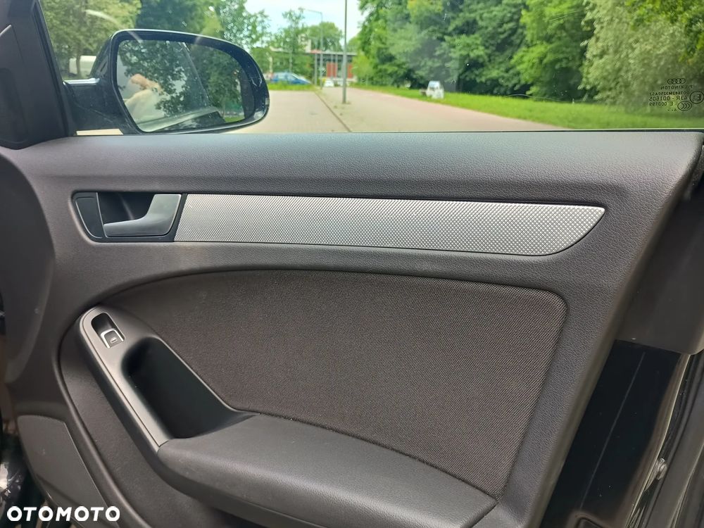 Audi A4 Avant - 13