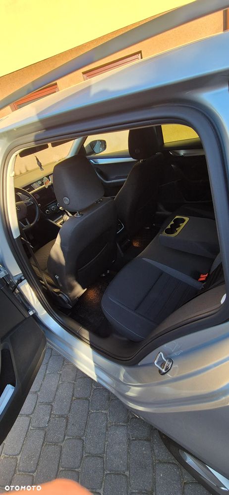 Skoda Octavia 1.6 TDI Ambition - 8