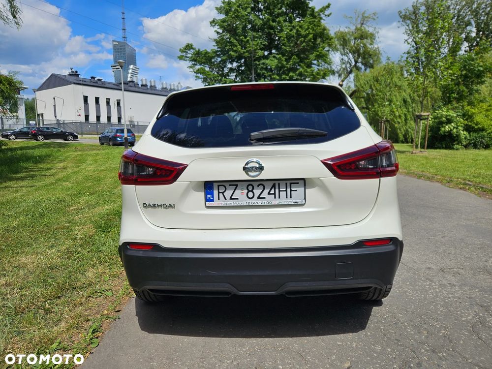 Nissan Qashqai 1.3 DIG-T Acenta EU6d - 6