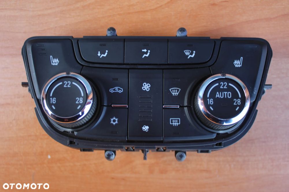 PANEL KLIMATYZACJI NAWIEWU OPEL MOKKA ZAFIRA C POGRZEWANE FOTELE 13429882