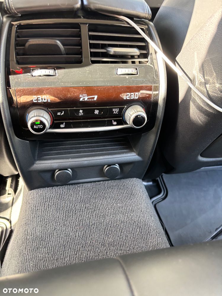 BMW Seria 5 530d xDrive Luxury Line - 18