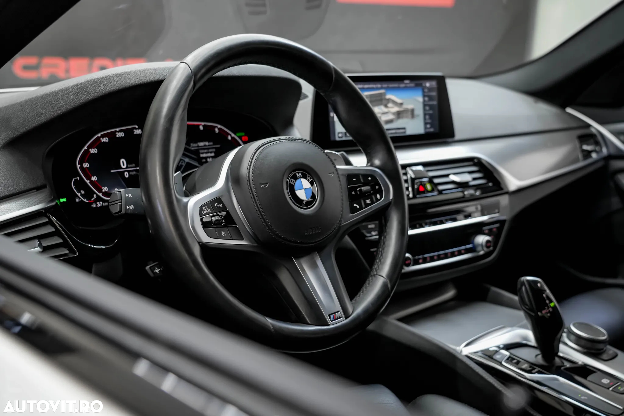 BMW Seria 5 520i Aut. M Sport Edition - 7
