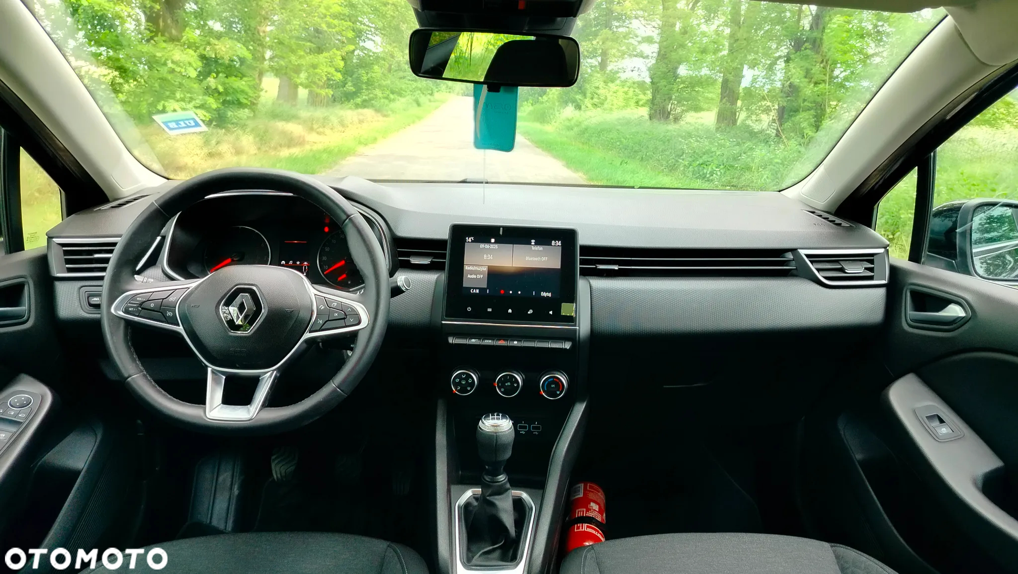 Renault Clio - 26