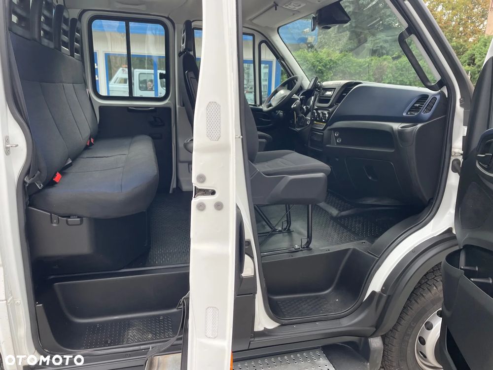 Iveco Daily 70C18 Hi-Matic Pomoc drogowa Holownik 2019r - 16