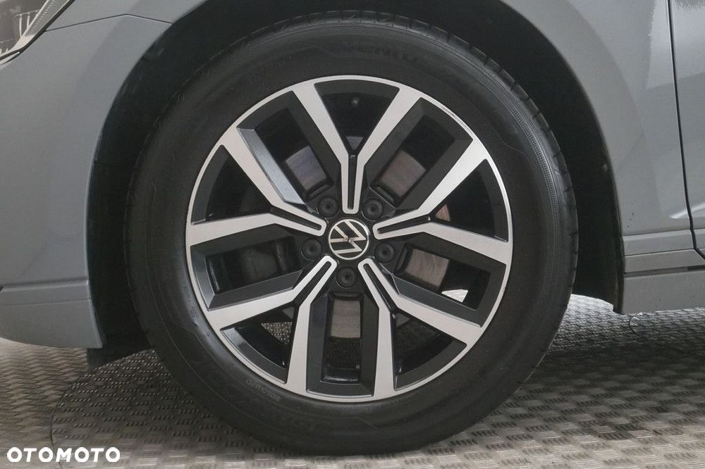 Volkswagen Passat Variant 1.5 TSI EVO Business DSG - 14