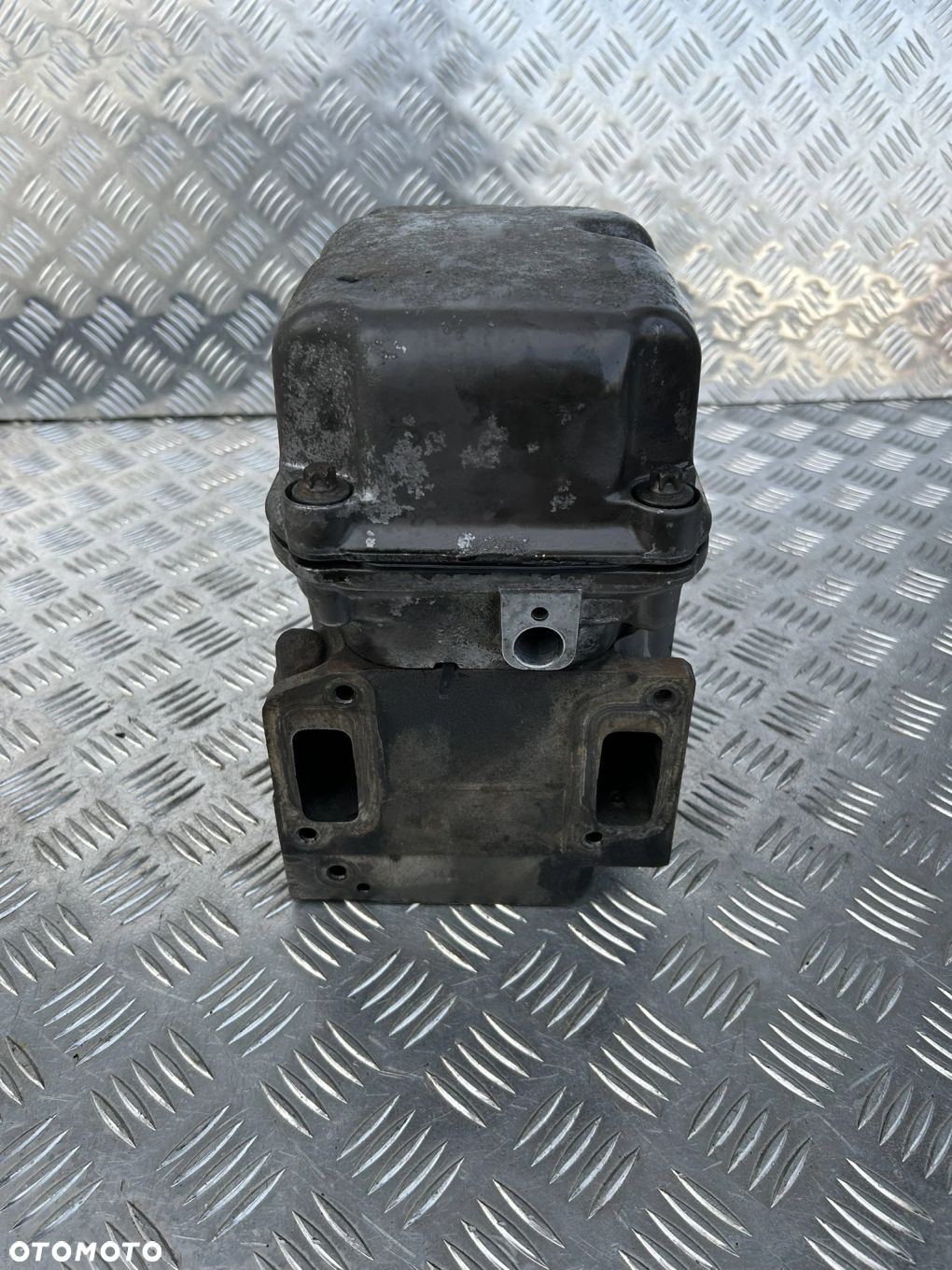 GŁOWICA SCANIA 4 PDE EURO 3 380 420 - 4