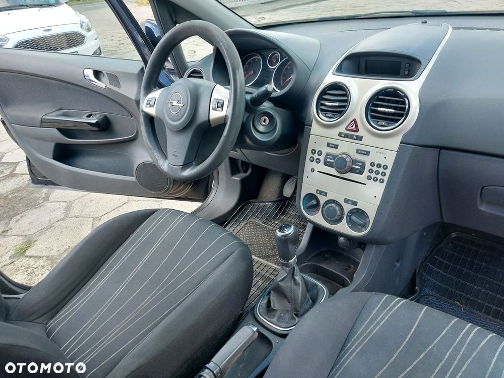 Opel Corsa - 17