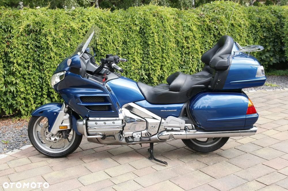 Honda GL - 4