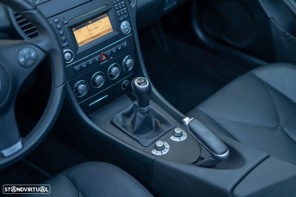 Mercedes-Benz SLK 200 - 16