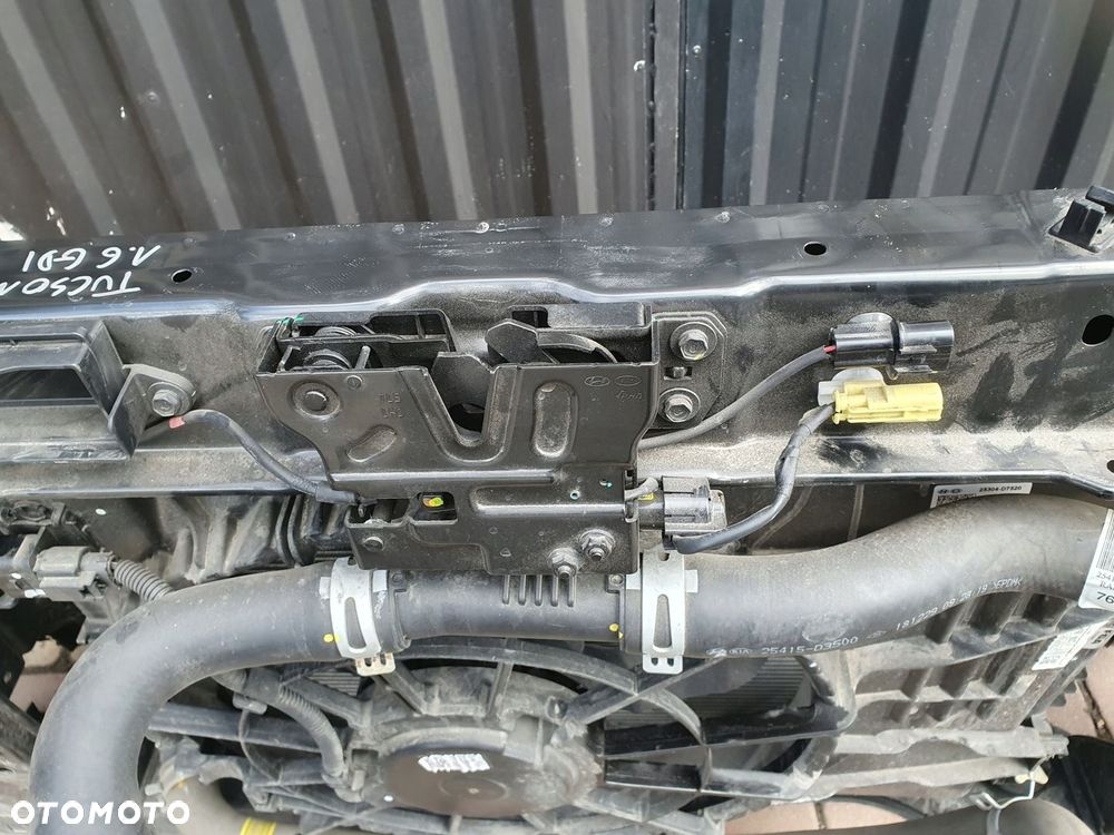 PAS WZMOCNIENIE CHŁODNICE TUCSON III LIFT Z LISTWA PIESZEGO 79170-D7500 - 7
